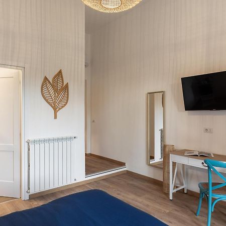 B&B Vitruvio Suites 포르미아 외부 사진