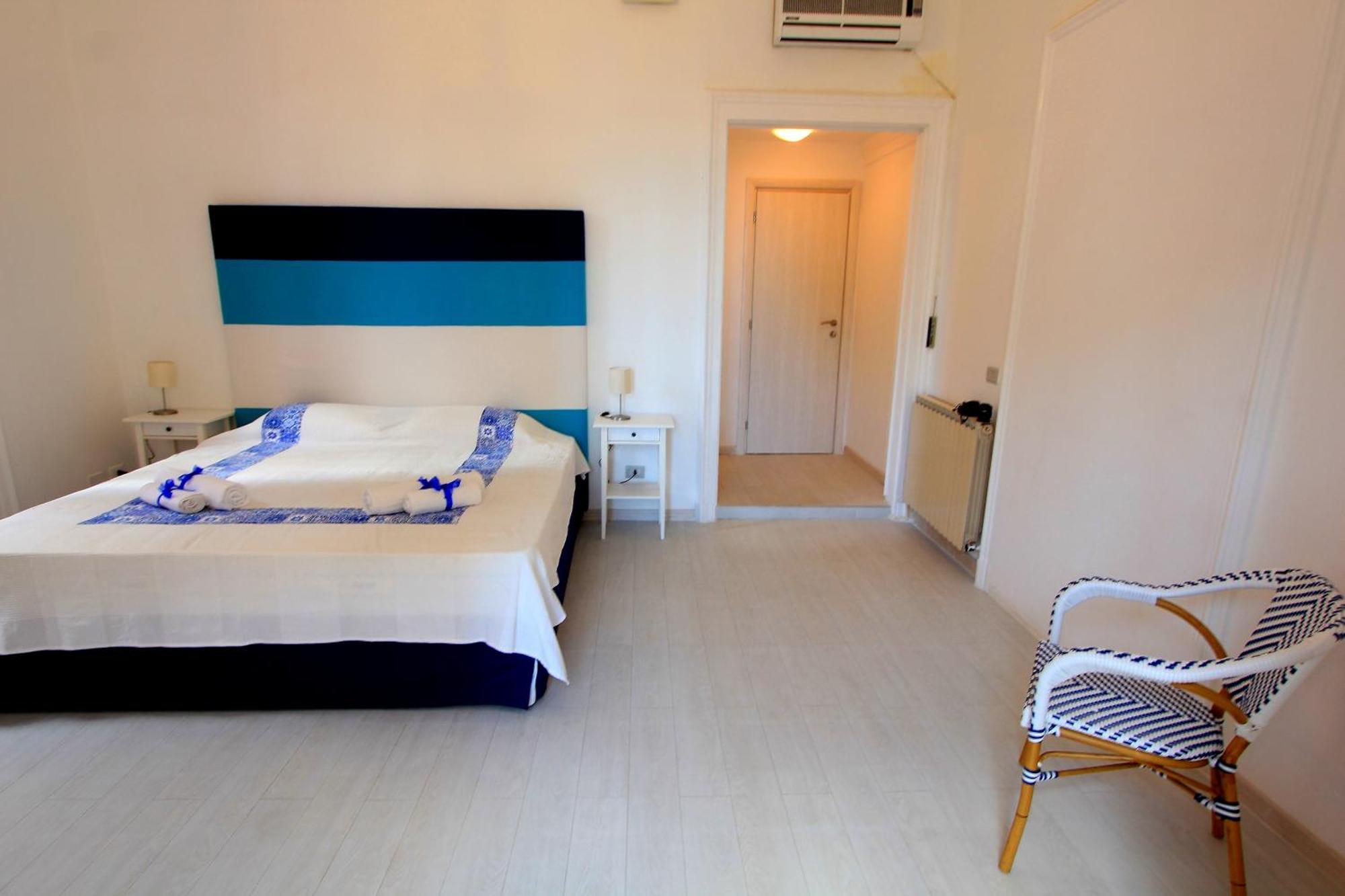 B&B Vitruvio Suites 포르미아 객실 사진