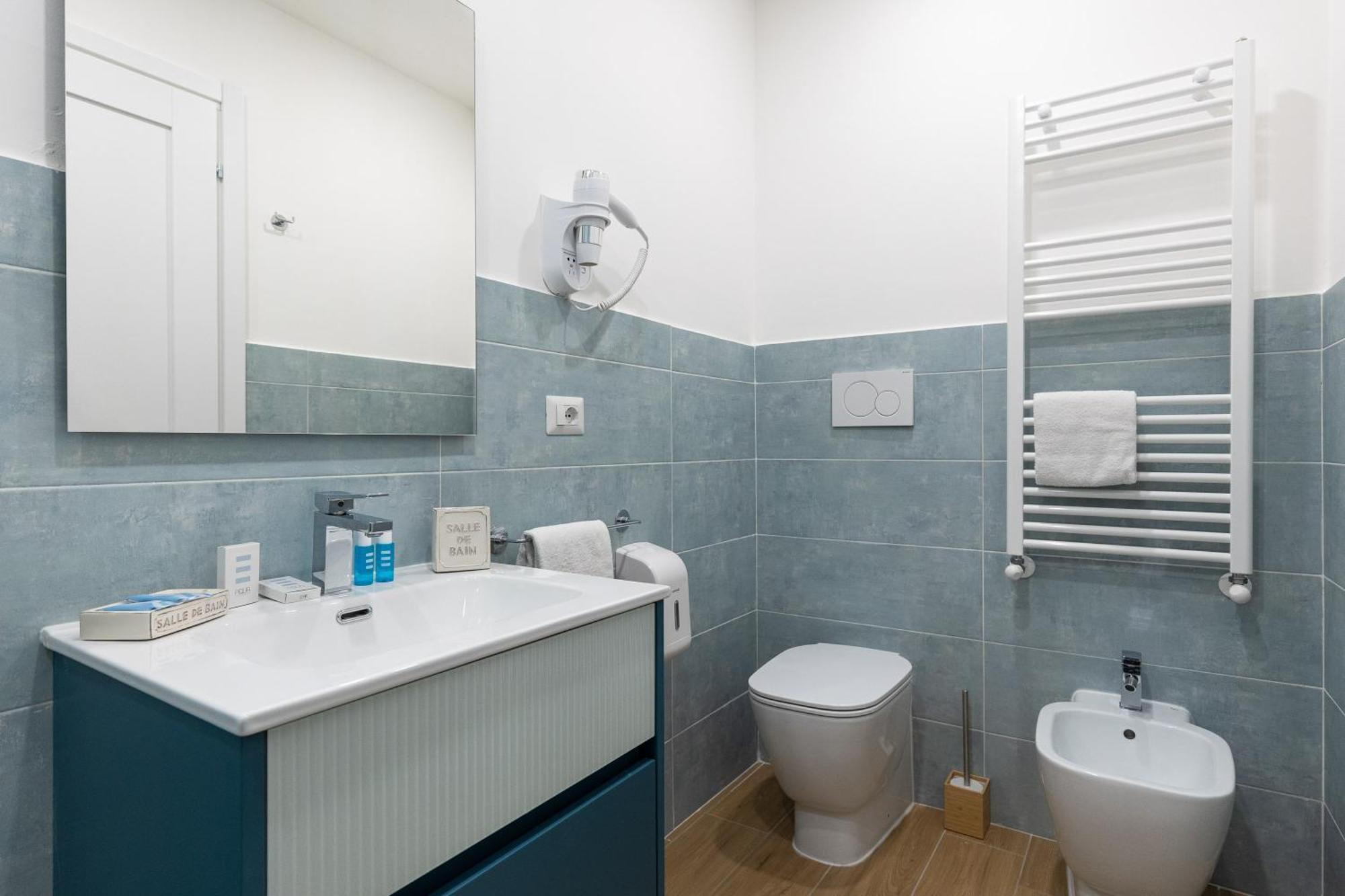 B&B Vitruvio Suites 포르미아 외부 사진
